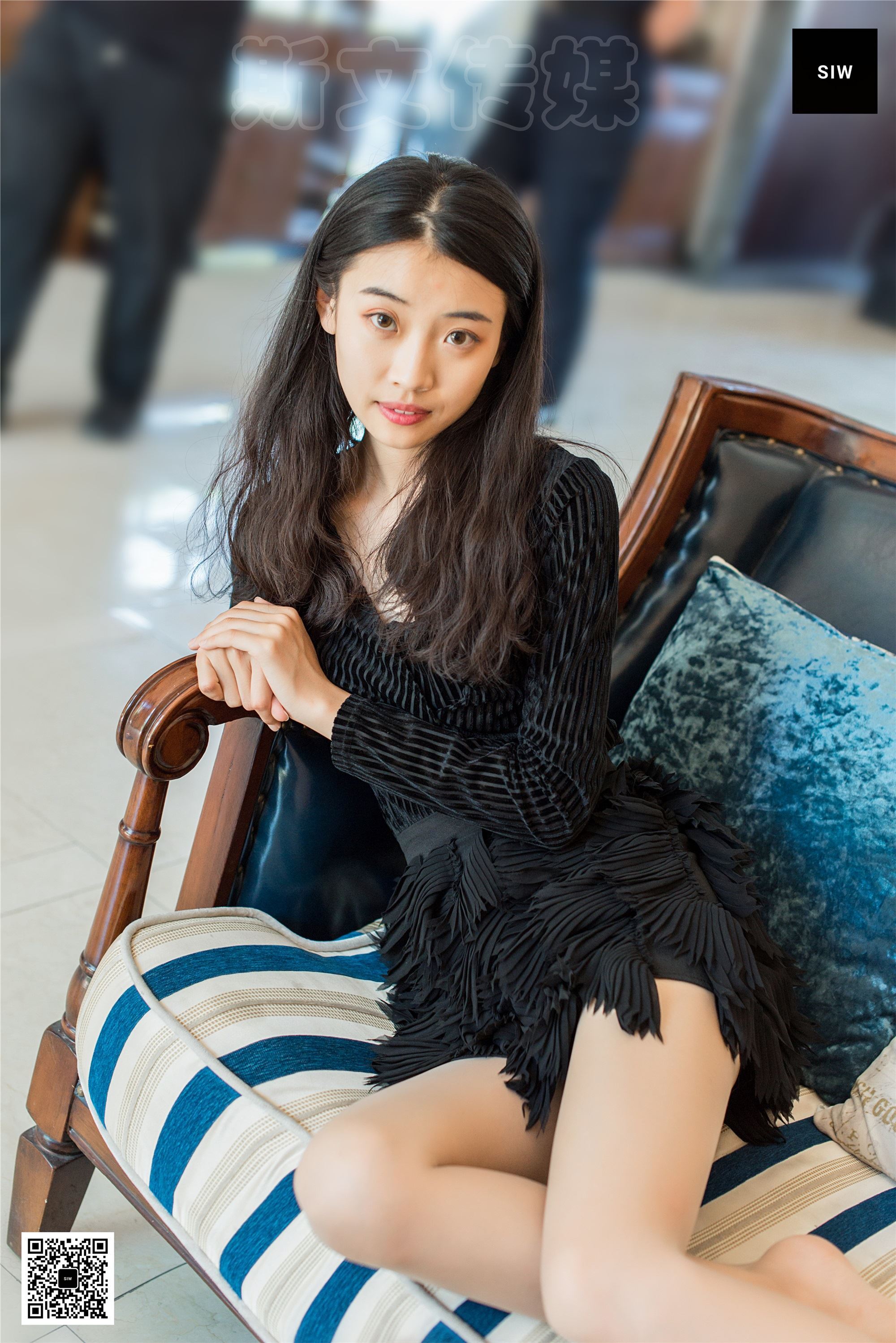 SIW斯文传媒 VOL.019 仙女黑裙-蓉儿